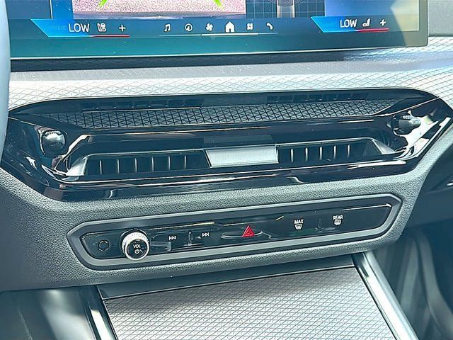 New 2026 BMW 330i Sedan w/ M Sport Package RWD image 56
