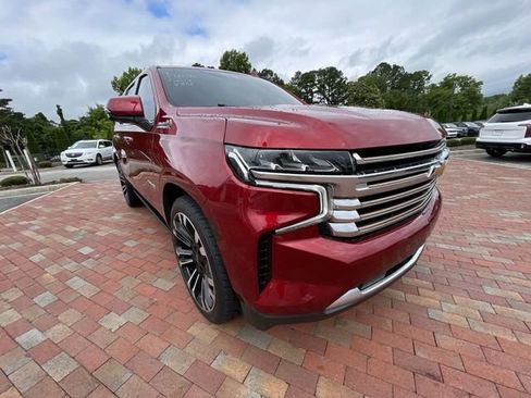 Used 2023 Chevrolet Tahoe High Country AWD/4WD image 13