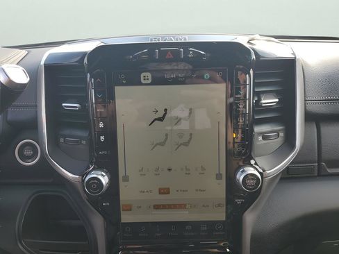 Used 2022 RAM 3500 Laramie w/ Night Edition image 37