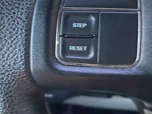 Used 2014 Dodge Grand Caravan American Value Package FWD image 18