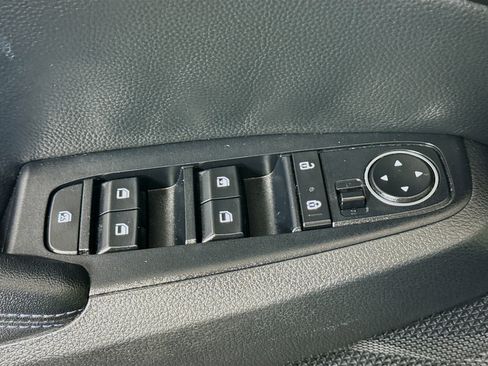 Used 2021 Kia Seltos S image 23