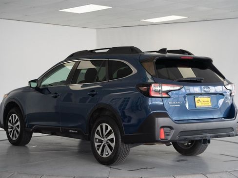 Used 2020 Subaru Outback Premium AWD/4WD image 5