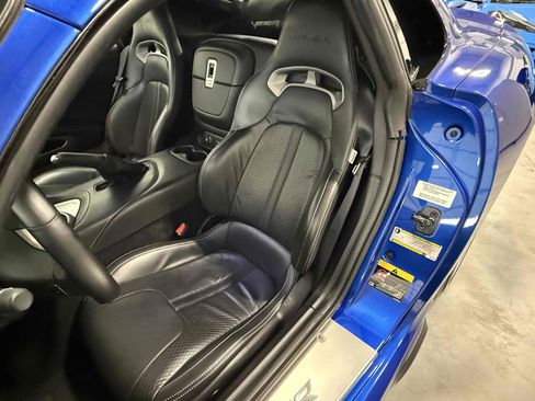 Used 2013 SRT Viper GTS w/ GTS Laguna Interior Pkg image 11