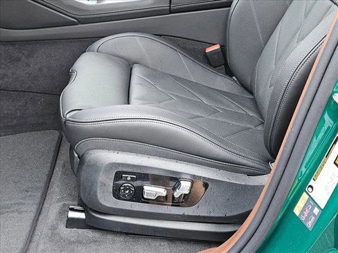 New 2026 BMW XM Label Red image 4