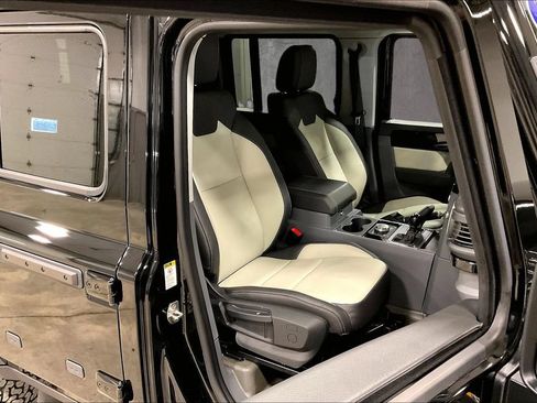 Used 2025 INEOS Grenadier AWD/4WD image 29