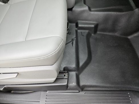 Used 2019 Chevrolet Silverado 2500 W/T image 33