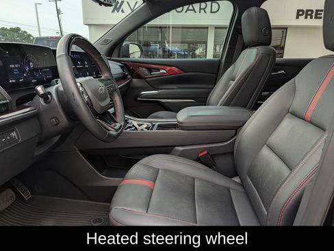 Used 2024 Chevrolet Traverse RS AWD/4WD image 25