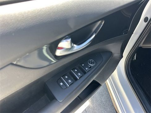 Certified 2024 Kia Forte GT-Line w/ GT-Line Premium Package image 18