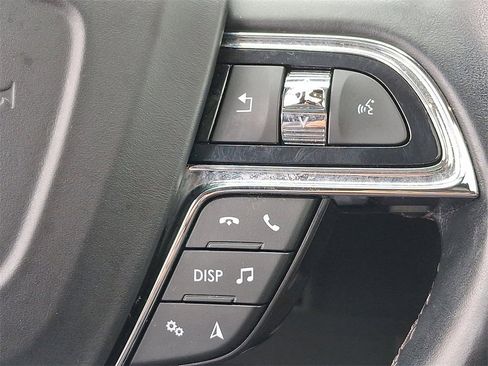 Used 2022 Lincoln Nautilus Reserve w/ Monochromatic Package image 24