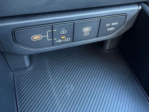 New 2025 Kia K4 LXS image 22