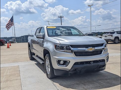 Used 2016 Chevrolet Colorado LT w/ LT Convenience Package AWD/4WD image 5
