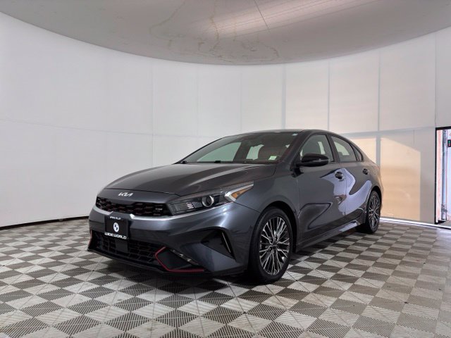 Used 2022 Kia Forte GT-Line w/ GT-Line Technology Package FWD image 3