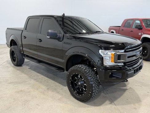 Used 2018 Ford F150 XLT w/ Equipment Group 302A Luxury AWD/4WD image 6
