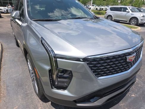 Used 2024 Cadillac XT4 Premium Luxury w/ Active Safety Package AWD/4WD image 2