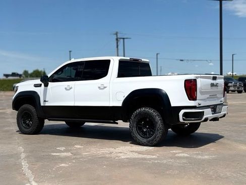 Used 2021 GMC Sierra 1500 AT4 w/ AT4 Premium Package AWD/4WD image 6