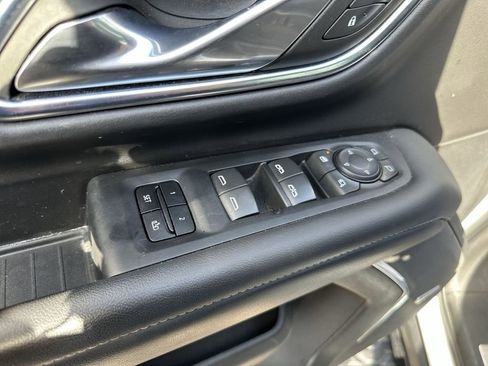 Used 2023 Chevrolet Tahoe Z71 w/ Z71 Off-Road Package image 13