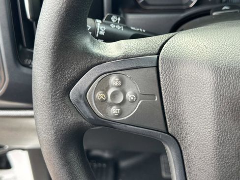 Used 2018 Chevrolet Silverado 2500 W/T w/ WT Convenience Package image 11