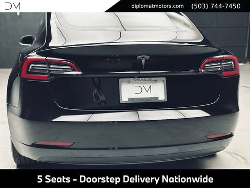 Used 2019 Tesla Model 3 RWD image 16