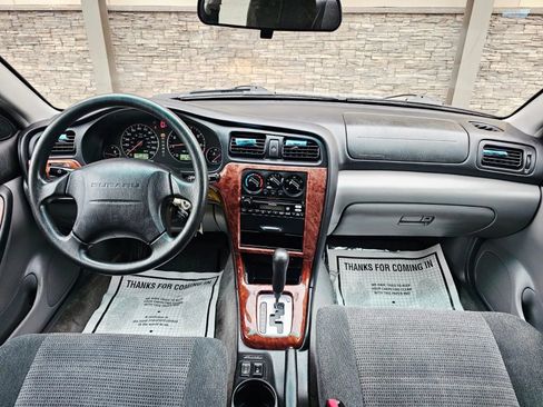 Used 2004 Subaru Outback Wagon AWD/4WD image 13