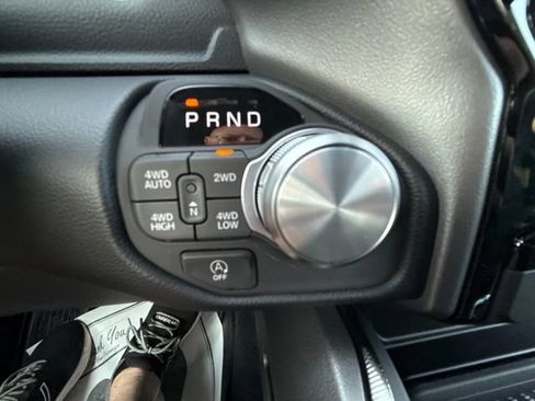New 2026 RAM 1500 Laramie AWD/4WD image 36