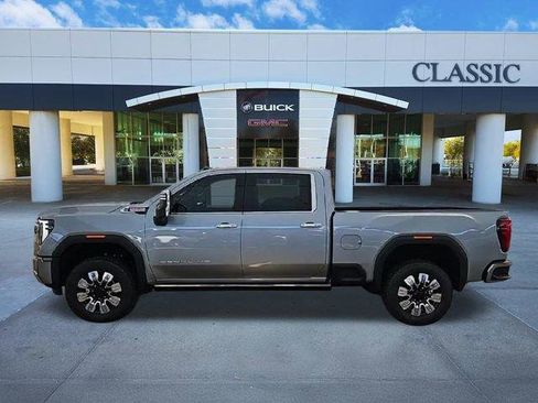 New 2026 GMC Sierra 2500 Denali w/ Denali Reserve Package image 14