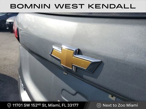 Used 2024 Chevrolet Equinox Premier image 10