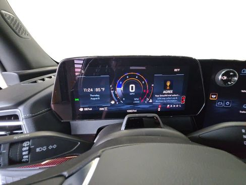 Used 2026 Chevrolet Traverse Z71 w/ Enhanced Driving Package AWD/4WD image 14