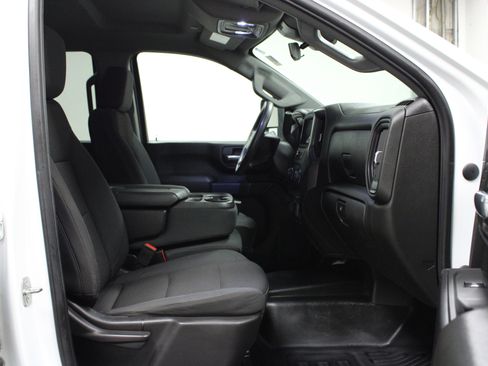 Used 2024 Chevrolet Silverado 2500 W/T image 16