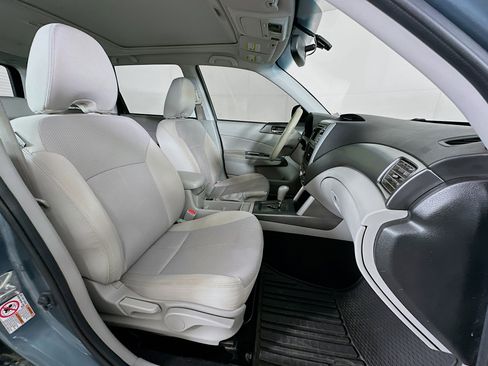 Used 2013 Subaru Forester 2.5X Premium w/ Popular Pkg 2 image 29