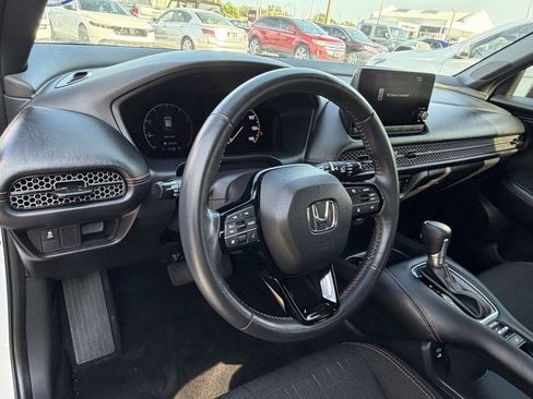 Used 2024 Honda HR-V Sport image 18