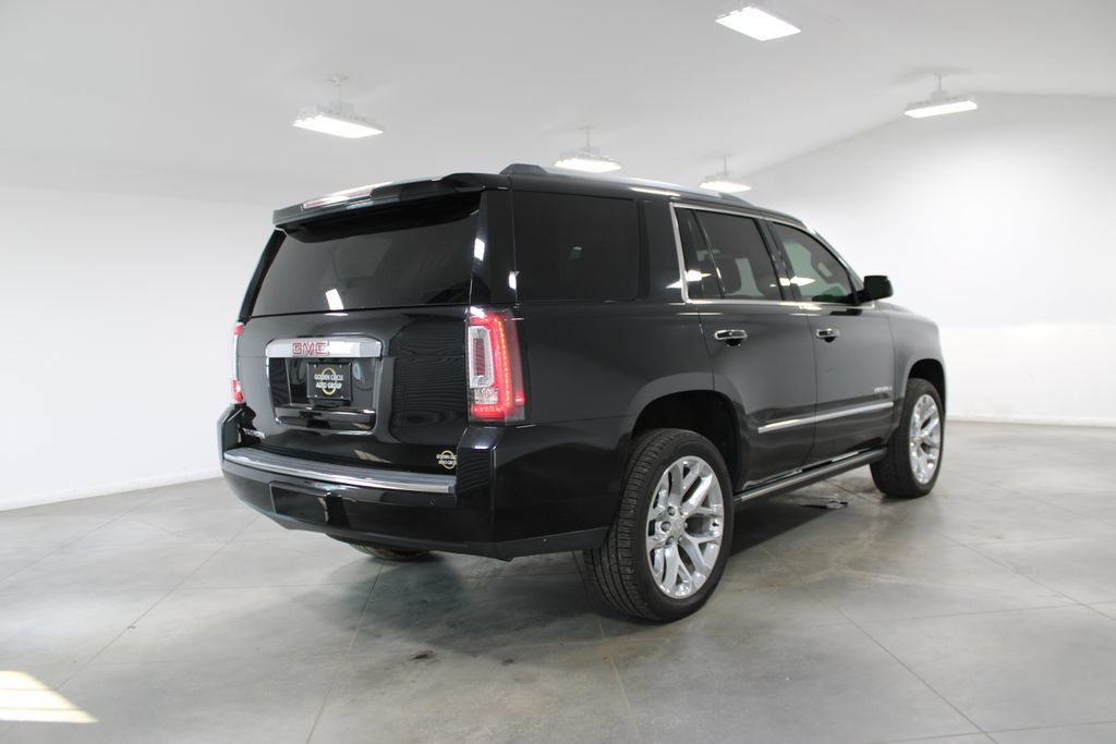 Used 2017 GMC Yukon Denali w/ Open Road Package AWD/4WD image 11