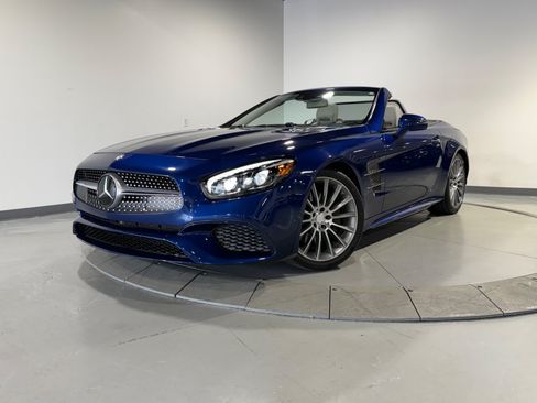 Used 2017 Mercedes-Benz SL 450 image 3