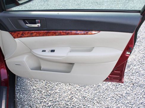 Used 2011 Subaru Outback 3.6R Limited w/ PWR Moonroof Pkg image 22