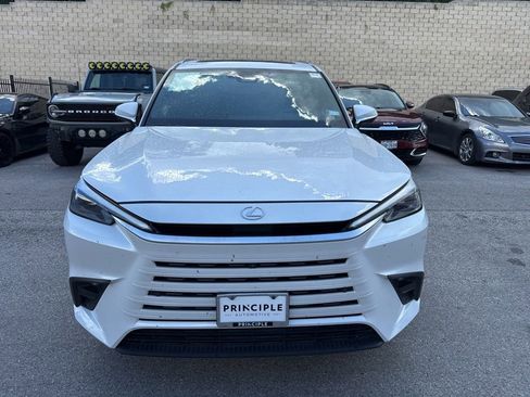 Used 2024 Lexus TX 350 FWD image 2
