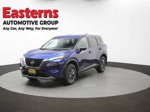 Used 2023 Nissan Rogue S AWD/4WD image 55