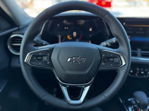 New 2026 Chevrolet Trax ACTIV w/ Driver Confidence Package FWD image 21