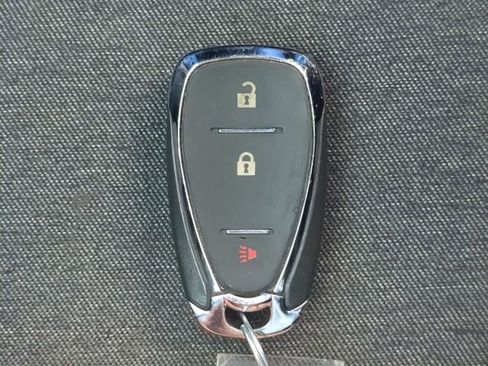 Used 2023 Chevrolet Equinox LT FWD image 34