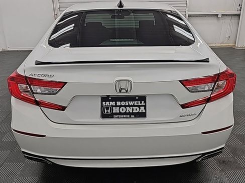 Used 2021 Honda Accord Sport image 8