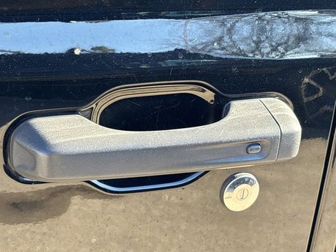 Used 2020 Jeep Wrangler Unlimited Rubicon image 17