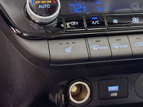 New 2026 Hyundai Elantra Limited FWD image 34