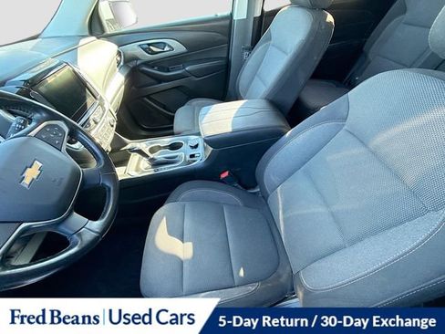 Used 2020 Chevrolet Traverse LT image 20
