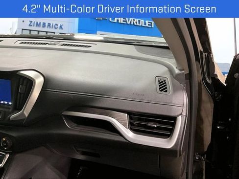 Certified 2024 GMC Terrain SLE image 25