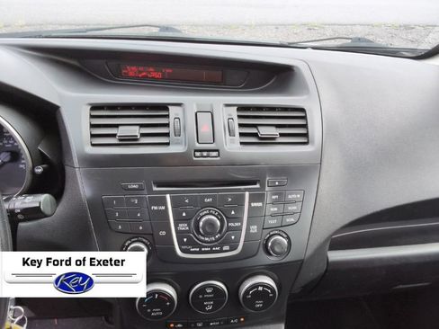 Used 2013 MAZDA MAZDA5 Sport FWD image 25
