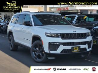 New 2026 Jeep Grand Cherokee L Limited w/ Limited Altitude Package AWD/4WD video 1