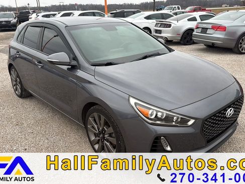 Used 2018 Hyundai Elantra GT Sport image 3