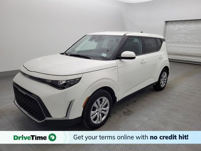 Used 2023 Kia Soul LX