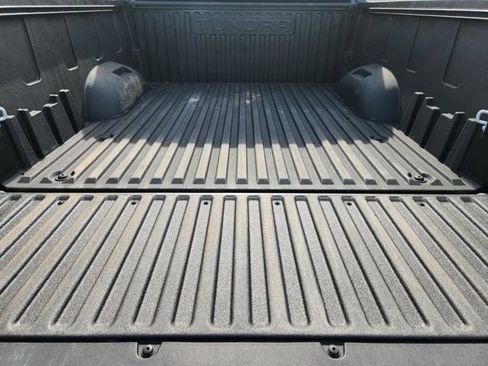 Used 2026 Toyota Tundra Limited AWD/4WD image 32