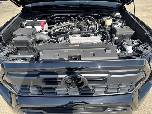 Certified 2026 Toyota Tacoma TRD Sport RWD image 34