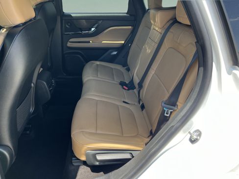 Used 2022 Lincoln Corsair Reserve w/ Equipment Group 201A FWD image 24