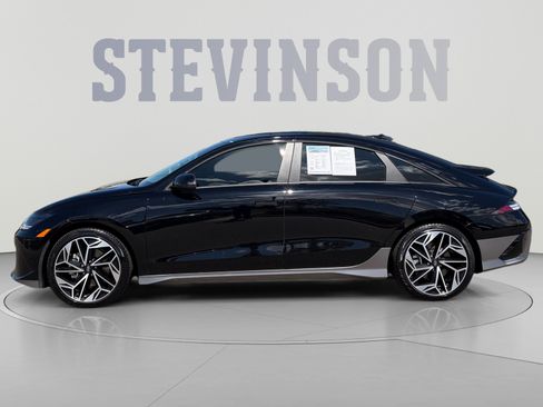 Used 2024 Hyundai Ioniq 6 SEL AWD/4WD image 2